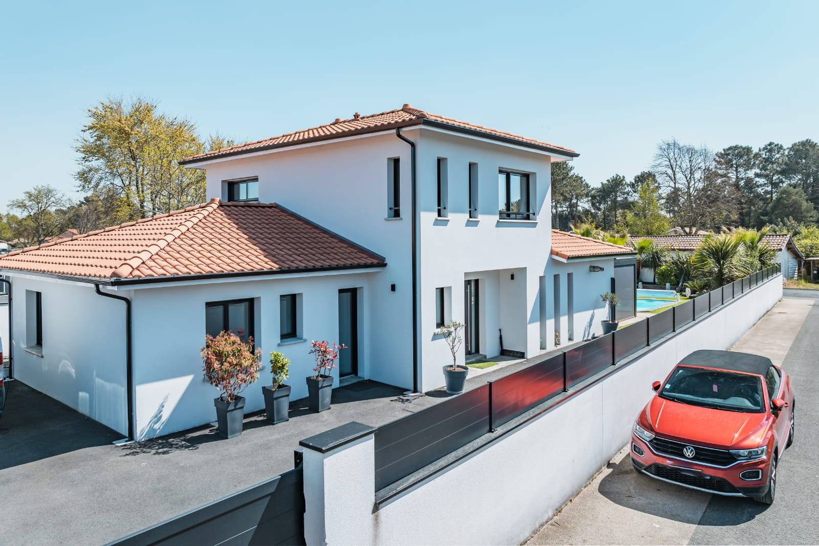Maison moderne climatisée avec suite parentale, bureau et vaste séjour lumineux à Cazaux 33260 La Teste-de-Buch