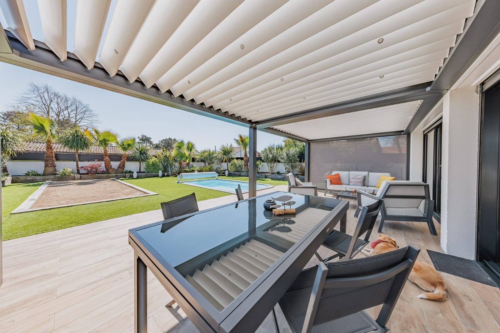 Maison moderne climatisée avec suite parentale, bureau et vaste séjour lumineux à Cazaux 33260 La Teste-de-Buch